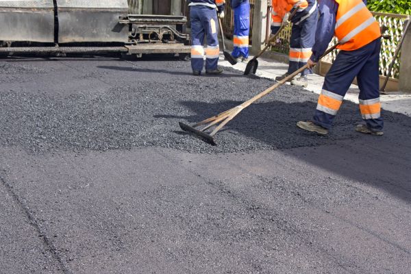 Cracked Pavement Repair