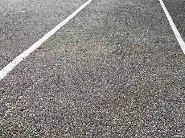 Asphalt Parking Space Paving - Asphalt Parking Space Paving Jackson, Mississippi
